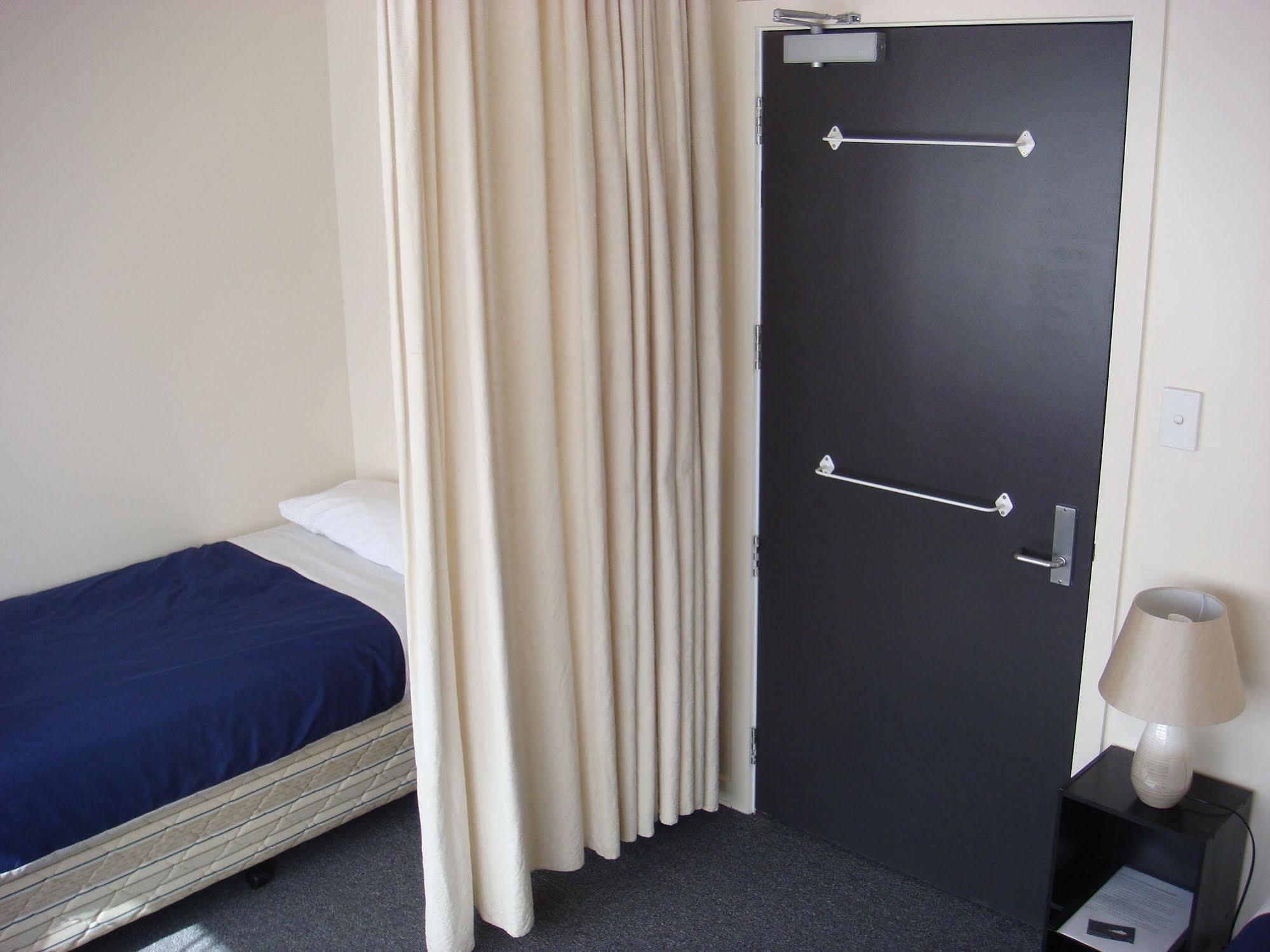 Hostel Cromwell Backpackers Exteriér fotografie
